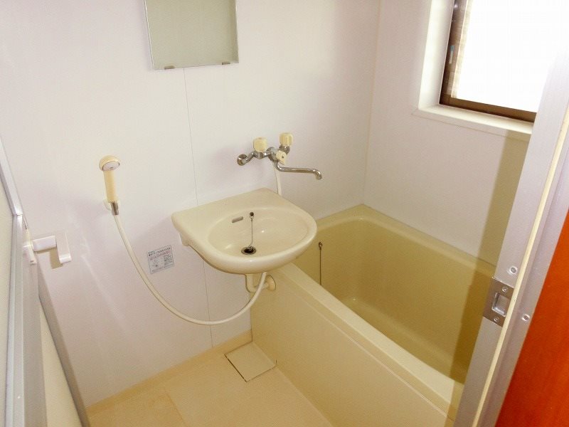 カーペンターハウス 風呂画像