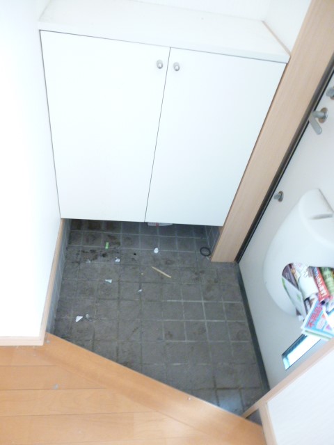 エールリッヒハウス 玄関