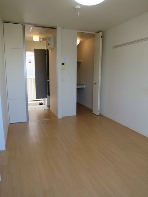 グランモア柳川A リビング