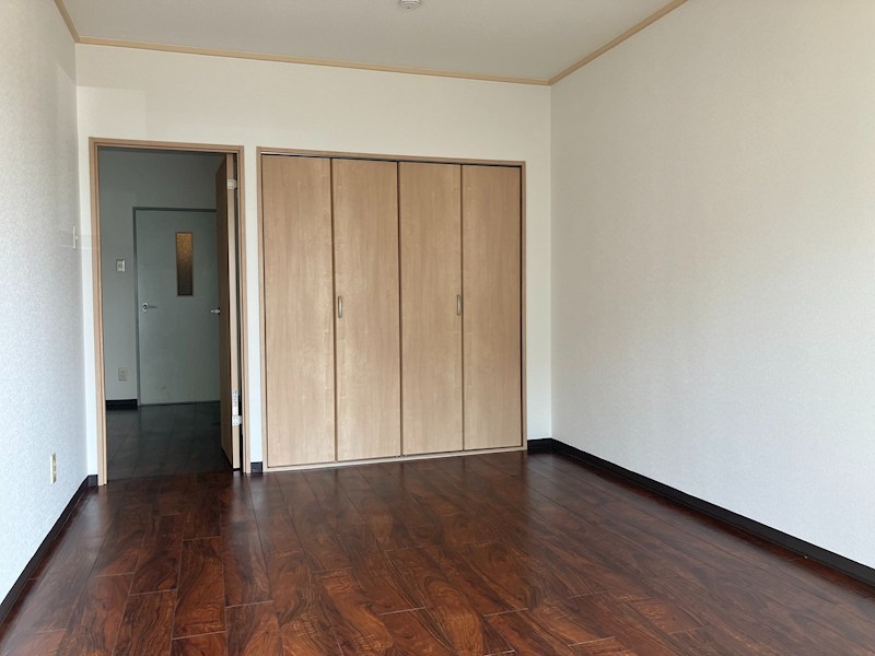 サニーレジデンス平塚Ⅰ ベッドルーム