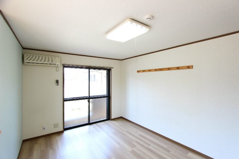 カレント リビング