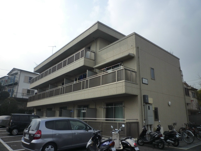 グランソレイユ　二子 101号室 外観