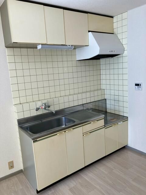 ピースフル湘南B棟 キッチン