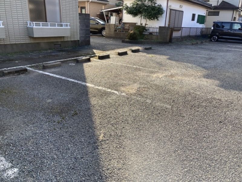 エコルヒルズ善行 駐車場