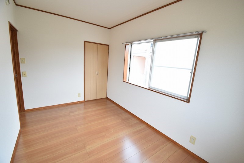 パレスサンライズB ベッドルーム