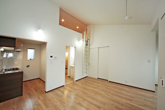 ラグーナ茅ヶ崎 リビング