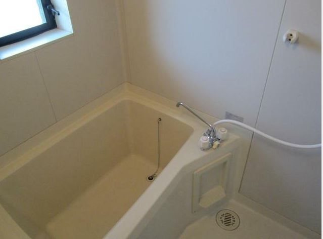 ライラックハイツスリー 風呂画像