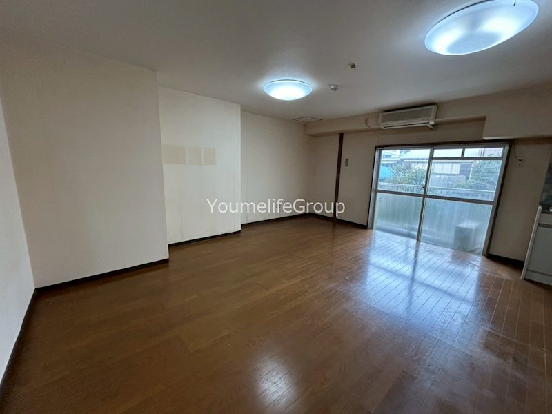 ルックハイツ江ノ島2番館 リビング