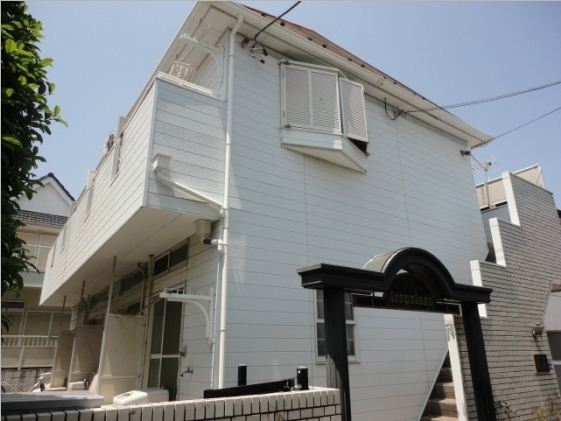 司ハウス辻堂 104号室 外観
