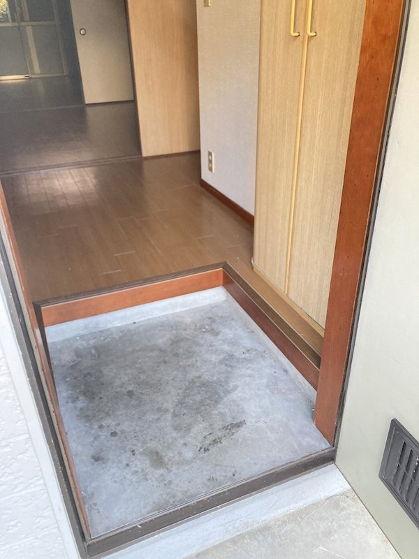 メッセコーリン 玄関