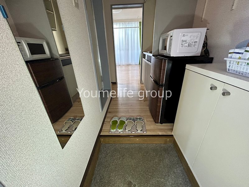 カーサ鶴巻 玄関