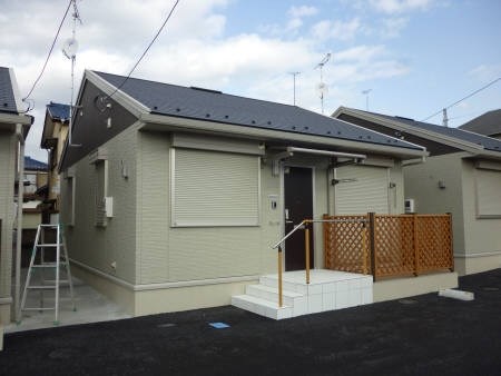 中里戸建て　2 外観