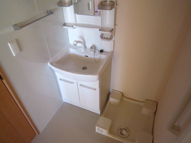 中里戸建て　2 その他3