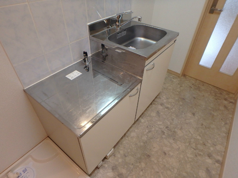 アンモードイグサ1 キッチン