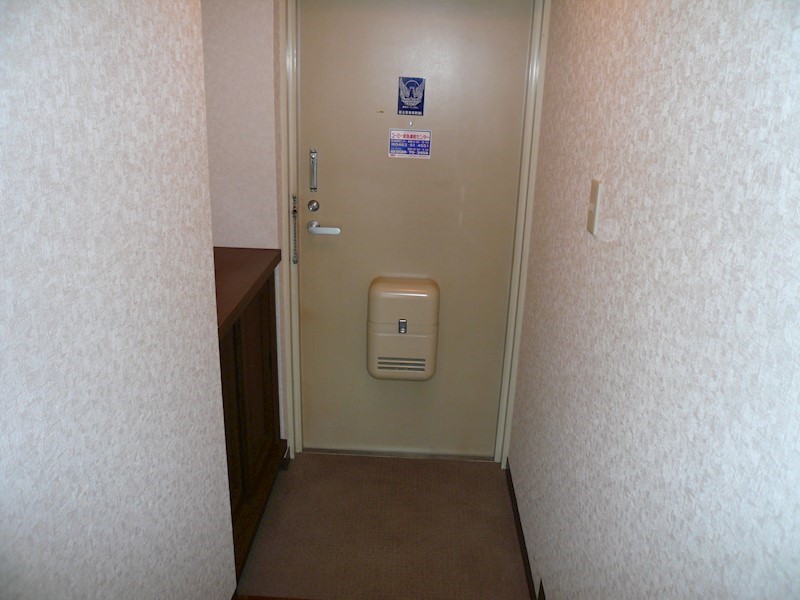 マーカスヒル湘南 玄関