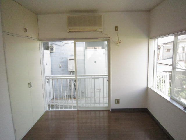 ビラ湘南 リビング