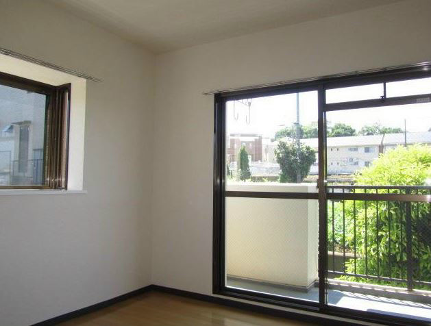 第3サンハイム天神 リビング