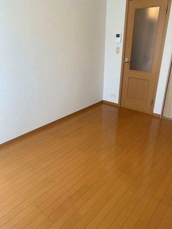 エレガンス鵠沼 リビング