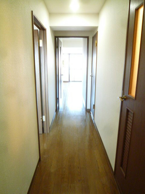 セジュール妻田 玄関