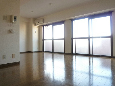 セジュール妻田 リビング