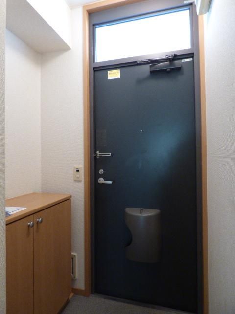 アミー湘南 玄関