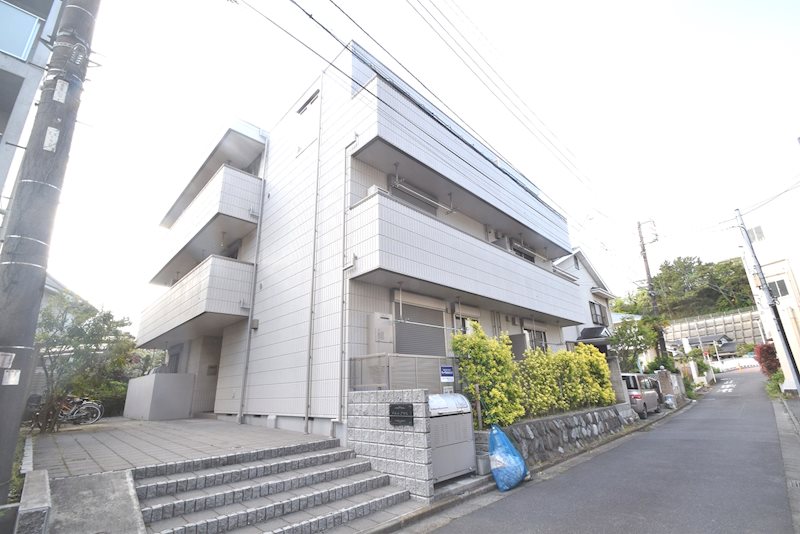 ドエル　アサヒ 301号室 外観