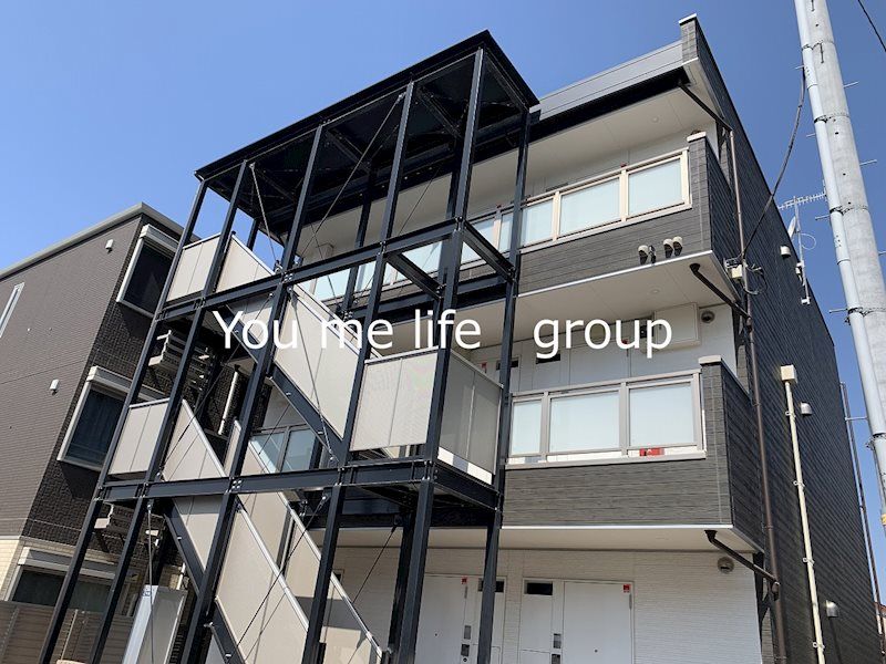 リブリ・片瀬 湘南 301号室 外観