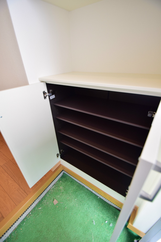 コーラル鵠沼海岸 玄関