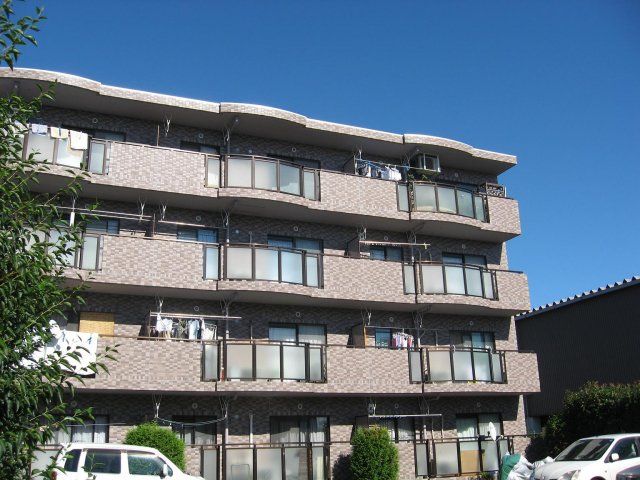 マルセードル湘南  402号室 外観