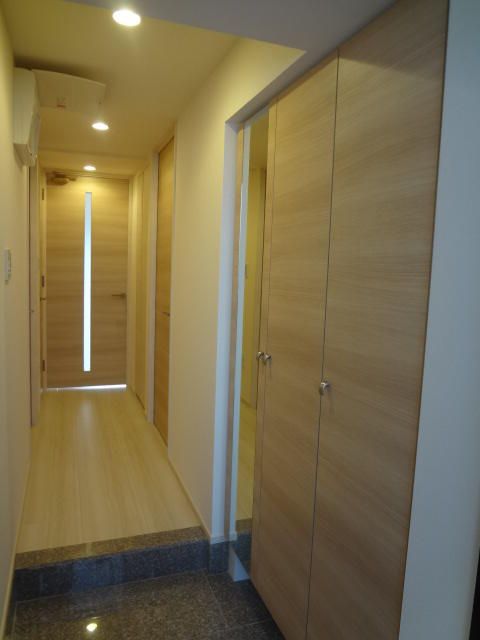 パレステージ本厚木 玄関