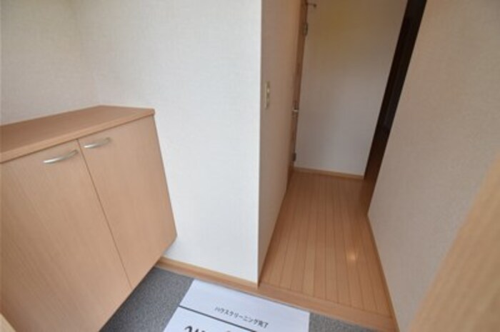 コゥジィーコートⅠ 玄関