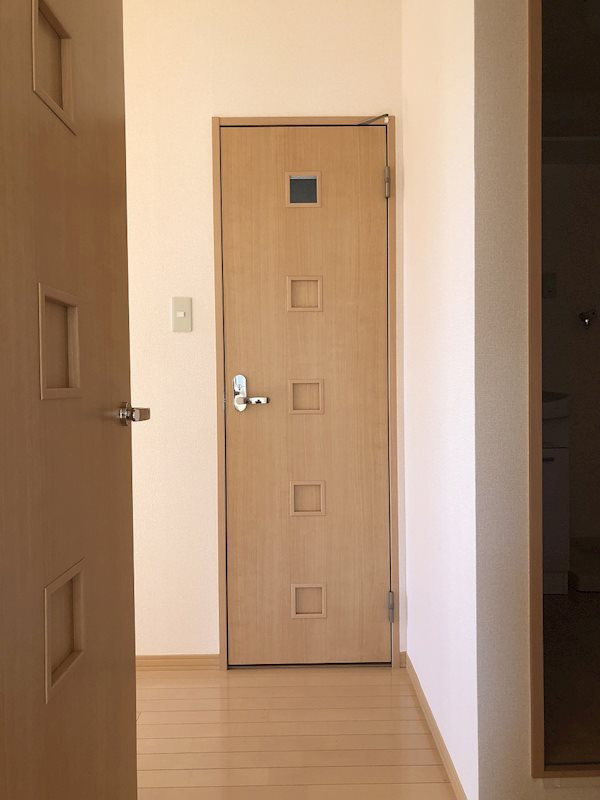 コゥジィーコート1 玄関