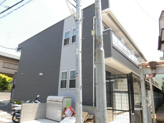 リブリ・楓 205号室 外観