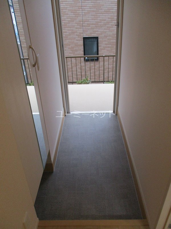 リヴェール湘南 玄関