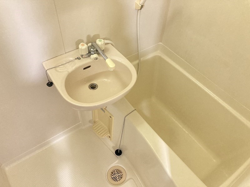 シャトルコート 風呂画像