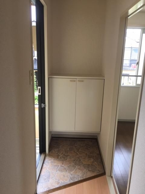 尾﨑ハイツ 玄関