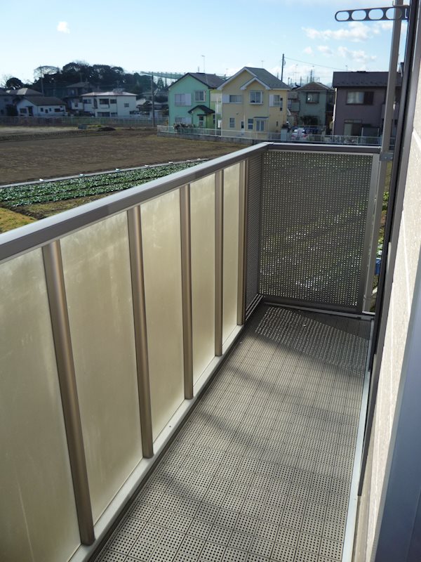 ソレジオB ベランダ
