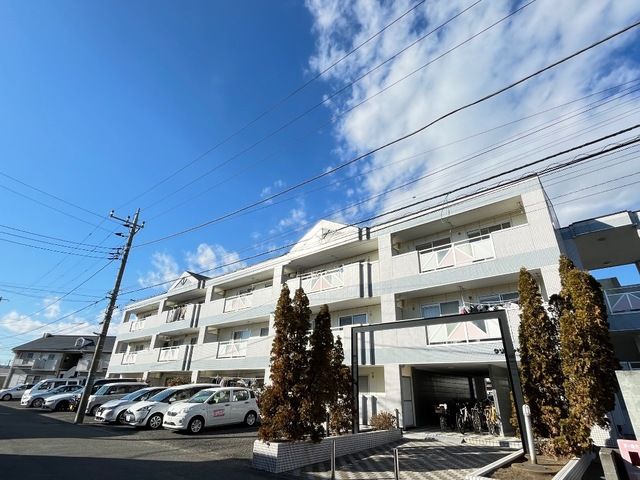 グリーンヒルズ香川 302号室 外観