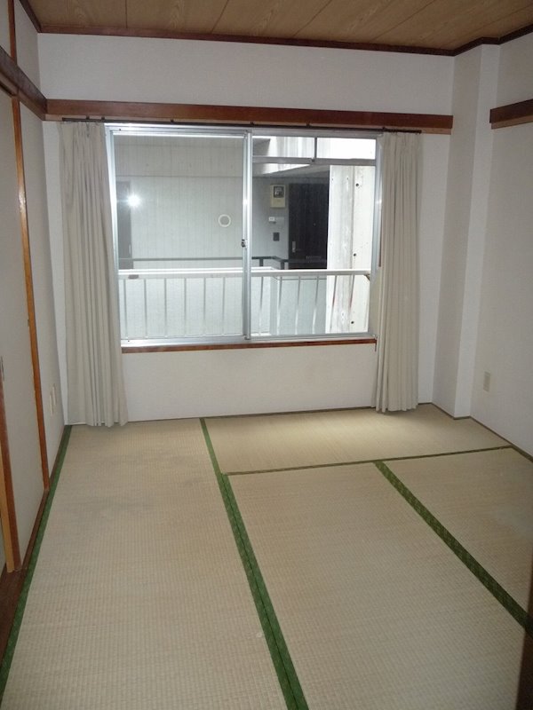渡辺ビル ベッドルーム