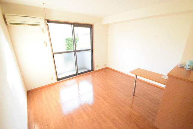 モナリエ ベッドルーム