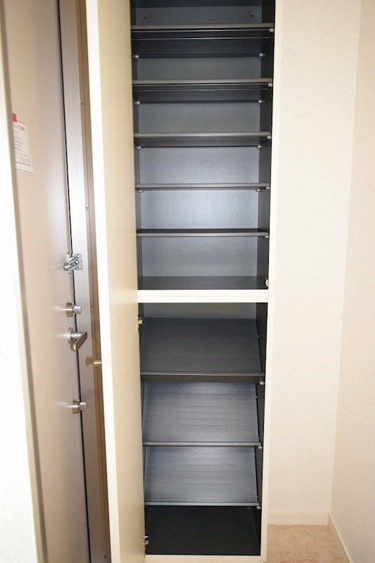 メゾン　サザン 玄関