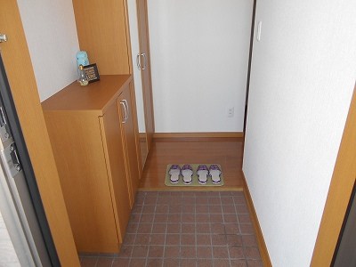 ハイツルーエⅡ 玄関