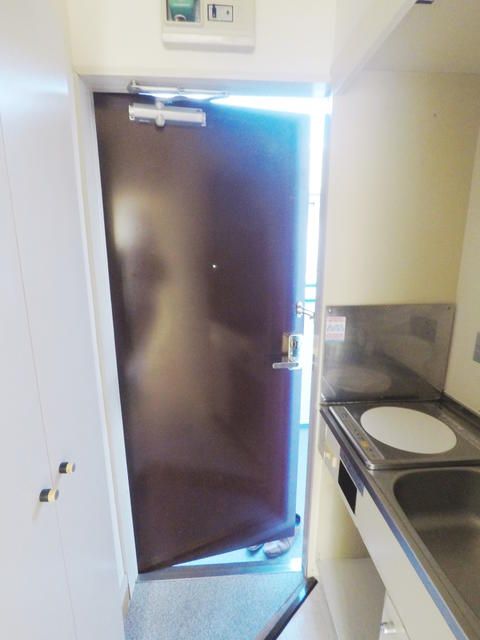 クレールメゾン本鵠沼 玄関