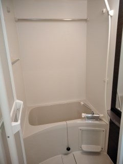 リブリ・Dコート大船 風呂画像