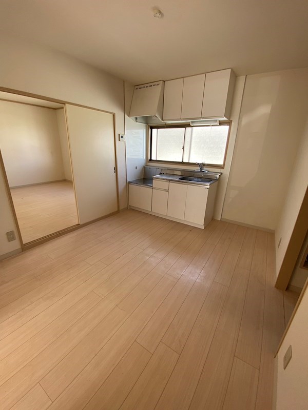 コーポ青和第3 リビング