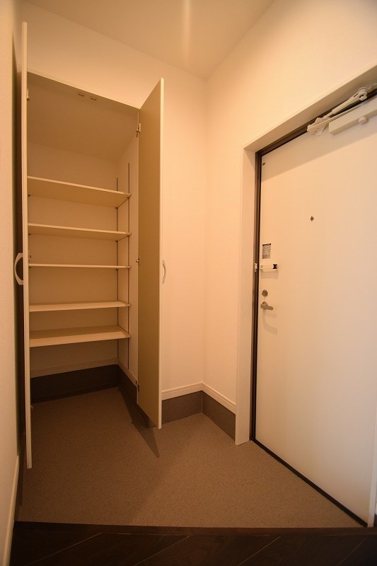 ＬＵＣＥ　ＣＬＡＳＳＩＭＯ 玄関