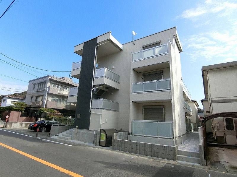 リブリ・グラン鎌倉玉縄 305号室 外観