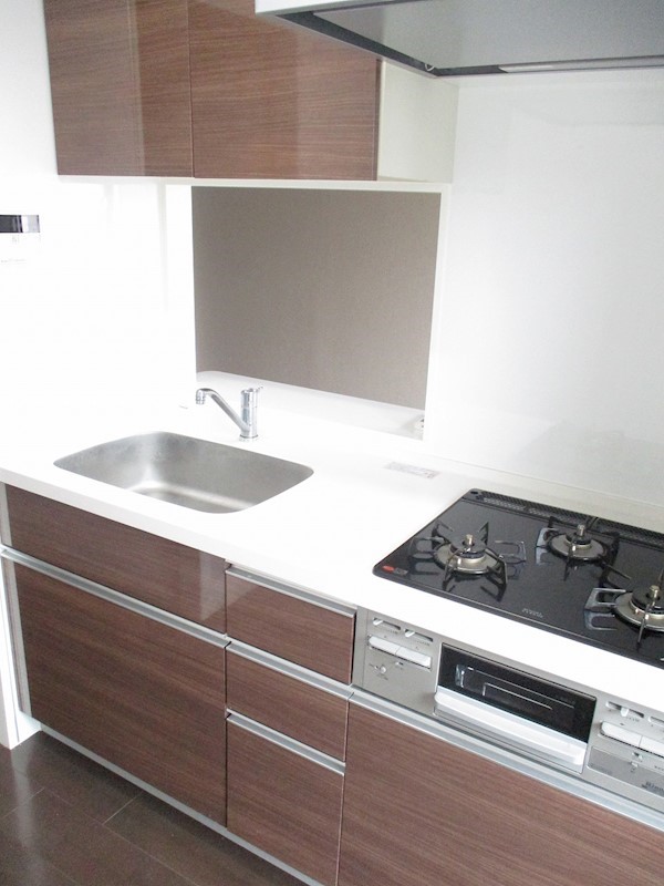 アルテミス湘南 キッチン