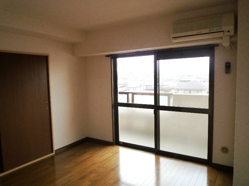 セジュール妻田 ベッドルーム