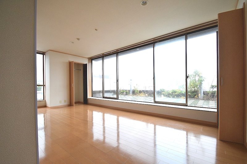 アーバンビュー本町 リビング